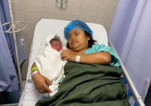 Recibe IMSS Veracruz Sur primer bebé de 2024 en la representación regional