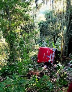 Volcadura de autobús deja varios lesionados