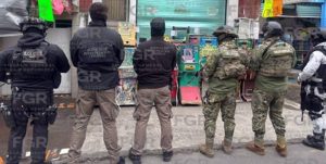 EN CATEO, FGR ASEGURA 30 MÁQUINAS TRAGAMONEDAS Y UN INMUEBLE EN XALAPA, VERACRUZ