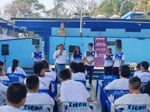 Orienta INJUVE a estudiantes respecto a embarazos precoces.