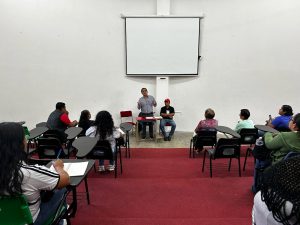 Entregan información y nombramientos a Representantes de casillas. Por elección de Agentes Municipales.