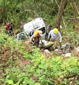 Mueren tres en la “Ruta de la Muerte”, carretera 123 Zongolica–Orizaba