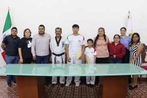 Fortín reconoce a jóvenes taekwondoínes. Destacaron en los Juegos Nacionales Conade.