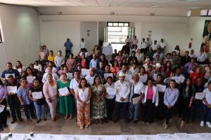 LISTOS PARA SERVIR: AGENTES Y SUBAGENTES MUNICIPALES RECIBEN CONSTANCIAS