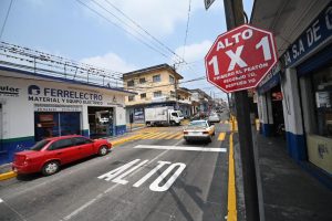 Amplían programa Uno X Uno en Avenida 1 Calle 21 de la Colonia Centro