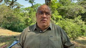 Aplicarán asfalto en Crucero Nacional. Este viernes será cerrado el tramo.