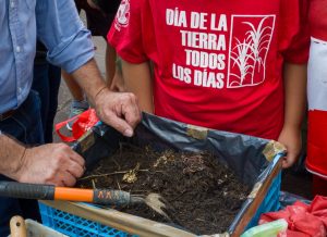 Conmemoran el Día Mundial del Reciclaje con actividades de educación ambiental en el Parque San José