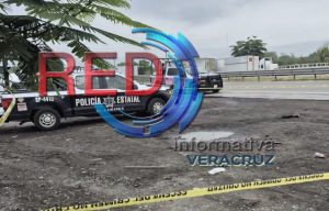 En persecución por robo de tráilers un civil pierde la vida.