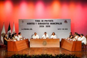 Rinden protesta ante Cabildo nuevos agentes y subagentes municipales para el período 2026-2030