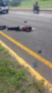 Muere joven motociclista