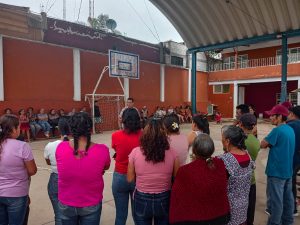 Fomento Agropecuario de Córdoba impulsa el rescate técnico de cafetales dañados por la roya en la sierra municipal