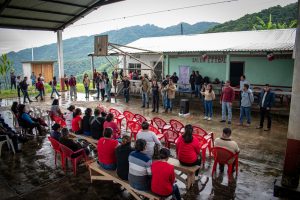 LLEVAN SERVICIOS A SAN JOSÉ DE LOS NARANJOS DE IXHUATLÁN