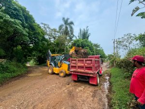 Inician obra de Camino artesanal en tramo Las Margaritas – Monte Blanco