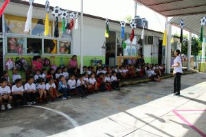 SMDIF promueve la Lonchera Saludable en niñas y niños cordobeses