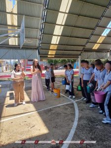 Promueven la educación ambiental con plática y taller de composta para estudiantes en biblioteca de San Román