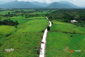 Camino artesanal en Monte Blanco, a más del 90% de avance